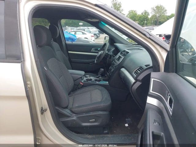 2017 FORD EXPLORER XLT 5