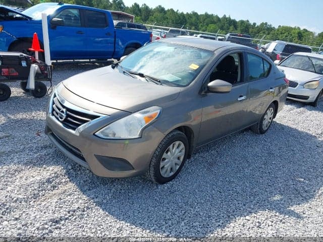 2017 NISSAN VERSA 1.6 SV 2