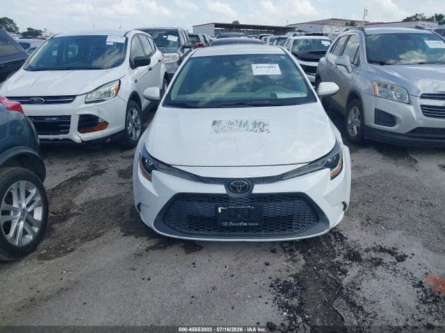 2020 TOYOTA COROLLA LE 13