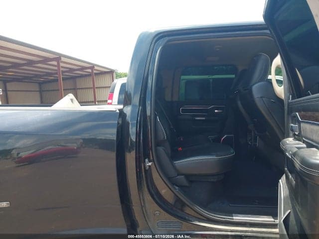 2019 RAM 3500 LARAMIE 4X4 8' BOX 8
