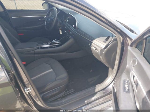 2021 HYUNDAI SONATA SE 5