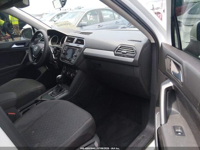 2019 VOLKSWAGEN TIGUAN 2.0T S 5