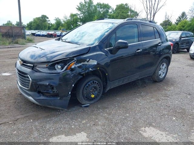 2020 CHEVROLET TRAX FWD LT 2
