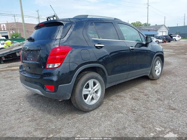 2020 CHEVROLET TRAX FWD LT 4