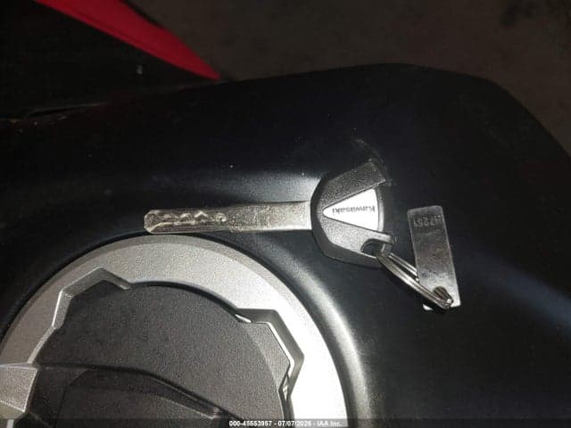 2025 KAWASAKI EX500 11