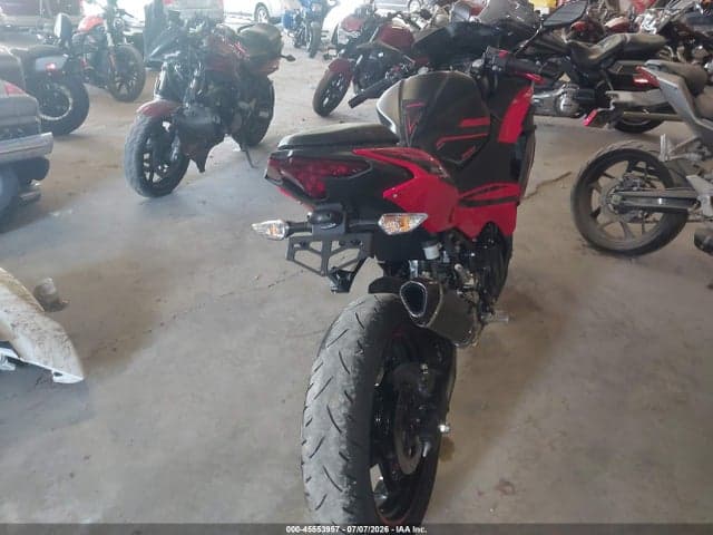 2025 KAWASAKI EX500 4