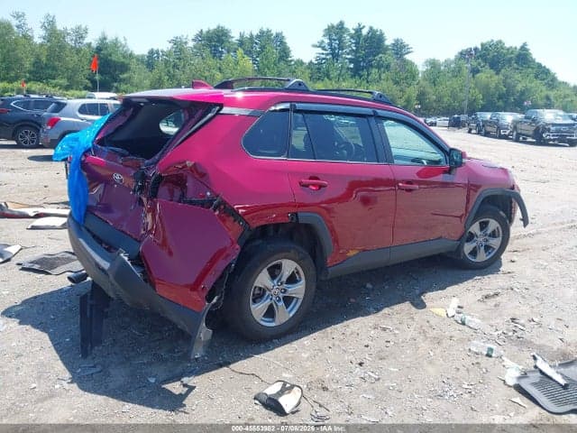 2024 TOYOTA RAV4 XLE 4
