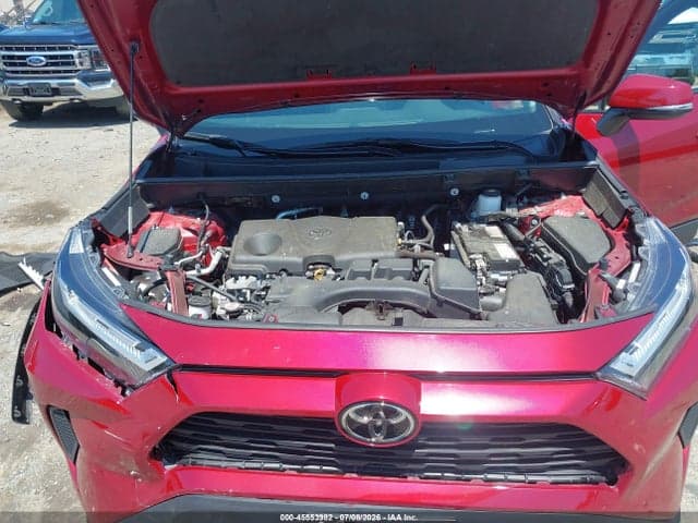 2024 TOYOTA RAV4 XLE 10