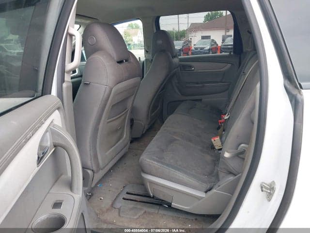 2017 CHEVROLET TRAVERSE LS 8