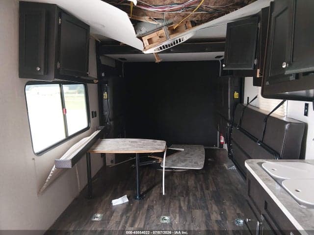 2017 JAYCO OCTANE SUPER LITE TO 8