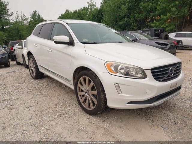 2017 VOLVO XC60 T5 INSCRIPTION