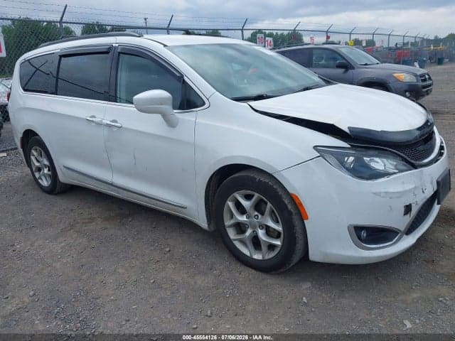 2017 CHRYSLER PACIFICA TOURING-L 1