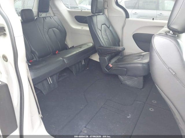 2017 CHRYSLER PACIFICA TOURING-L 8