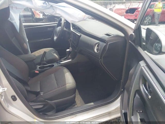2017 TOYOTA COROLLA LE 5