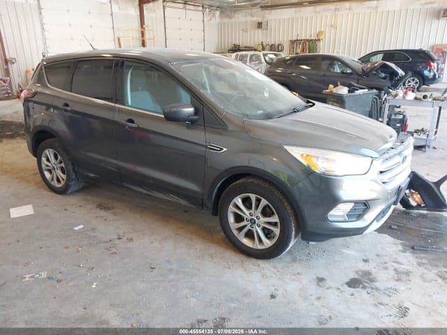 2017 FORD ESCAPE SE - 1