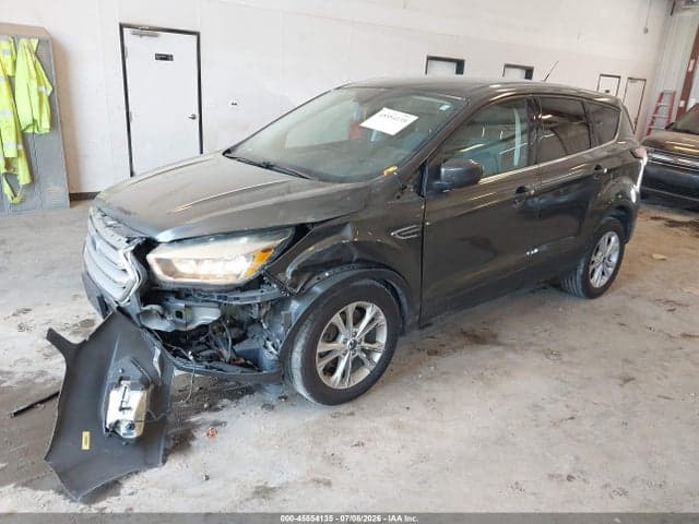 2017 FORD ESCAPE SE 2