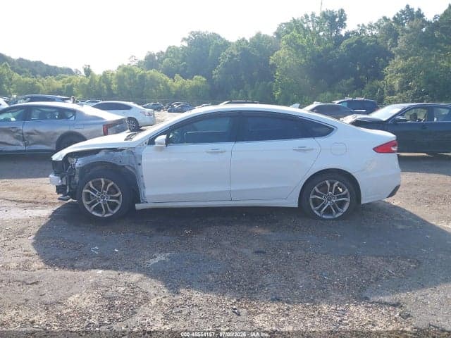 2019 FORD FUSION SEL 15
