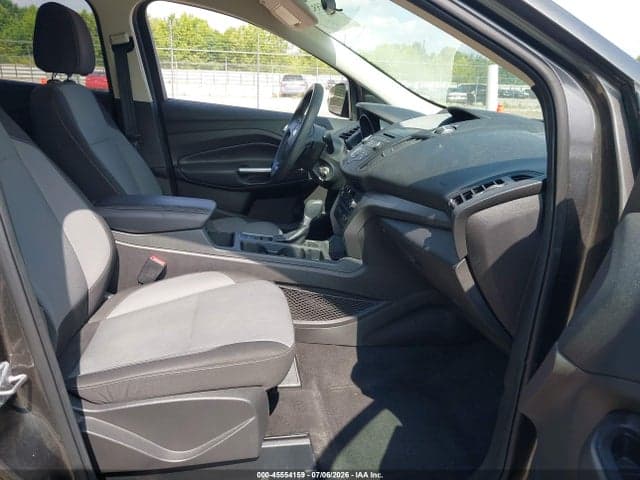 2017 FORD ESCAPE SE 5