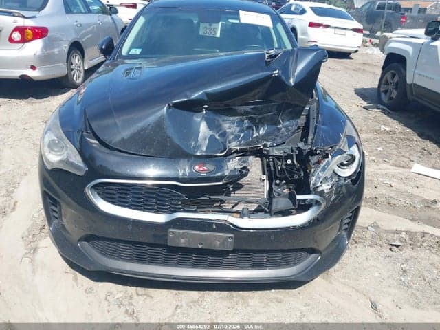2018 KIA STINGER 12