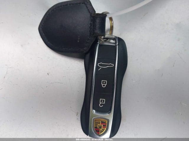 2018 PORSCHE PANAMERA 4 11