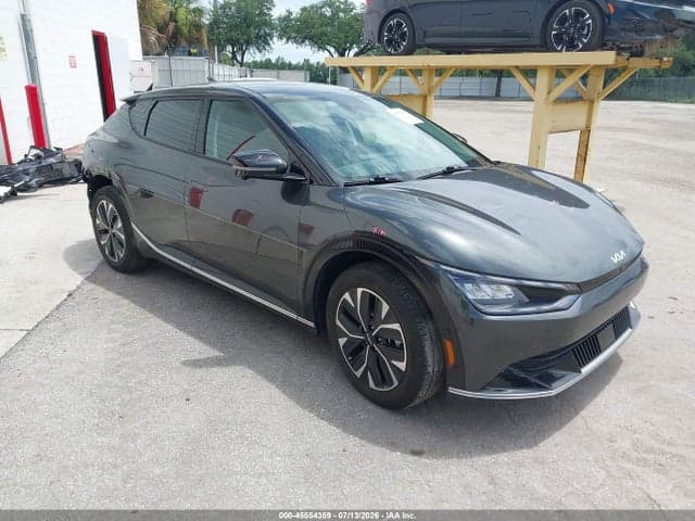 2023 KIA EV6 WIND 1