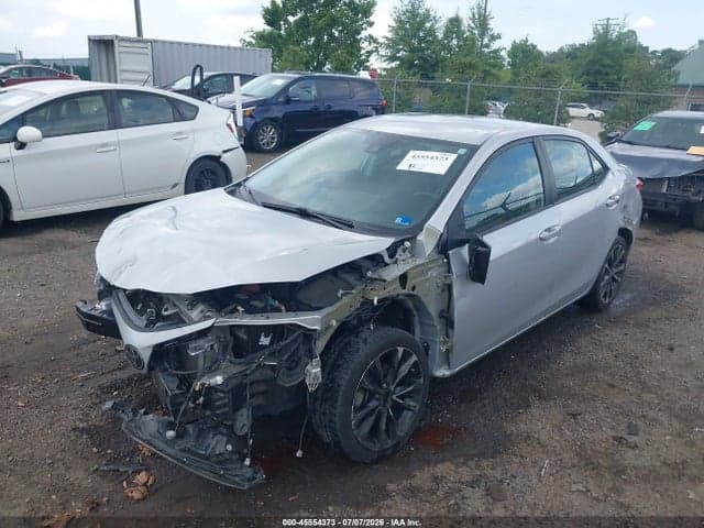 2017 TOYOTA COROLLA SE 2