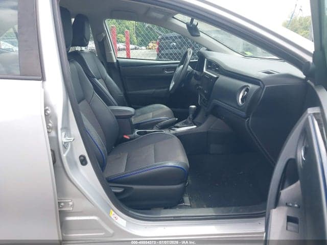 2017 TOYOTA COROLLA SE 5