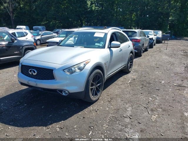2017 INFINITI QX70 2