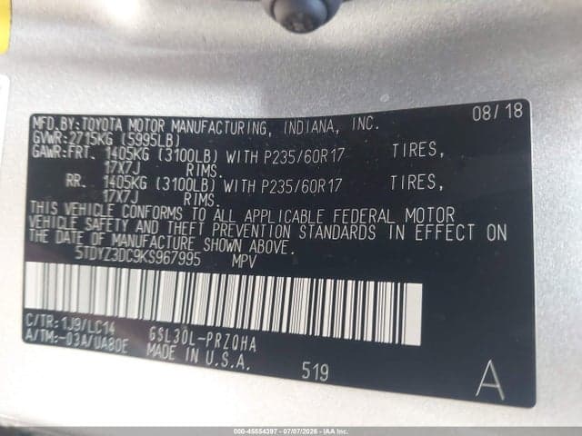 2019 TOYOTA SIENNA XLE 8 PASSENGER 9