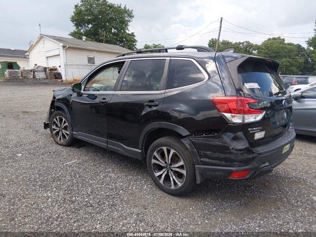 2021 SUBARU FORESTER LIMITED 3
