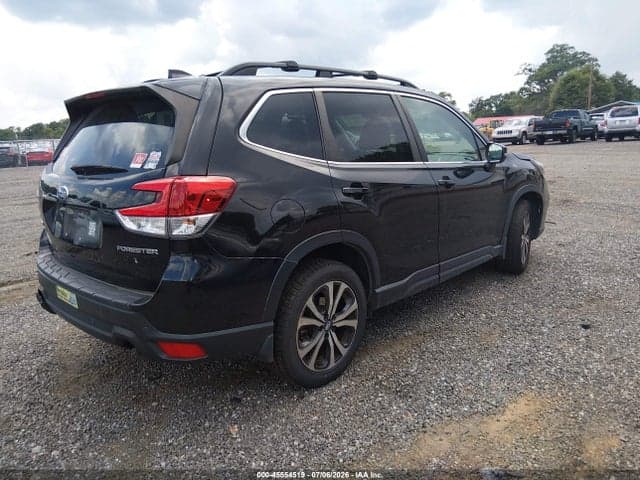 2021 SUBARU FORESTER LIMITED 4
