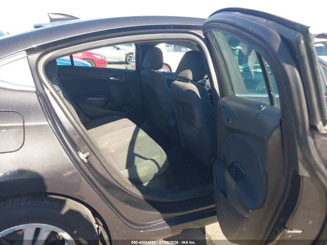 2016 CHEVROLET CRUZE LT AUTO 8