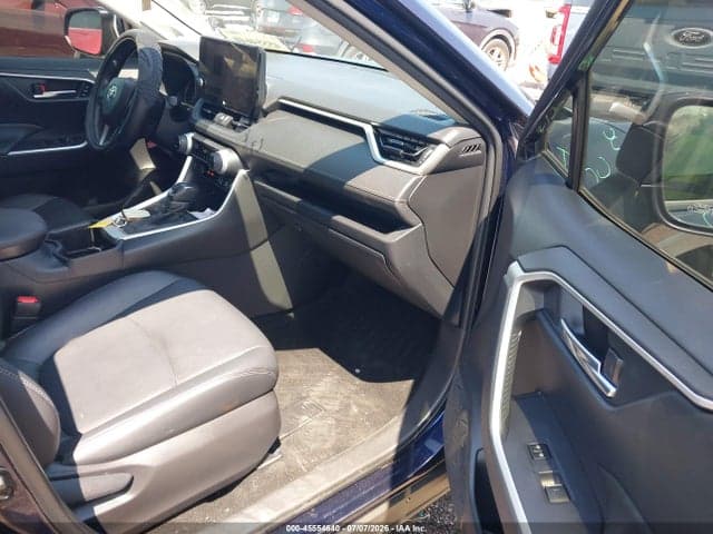 2023 TOYOTA RAV4 XLE PREMIUM 5