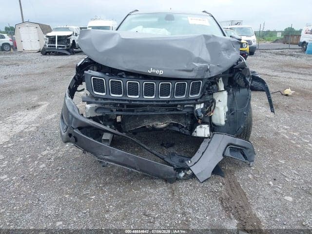 2018 JEEP COMPASS LATITUDE 4X4 13