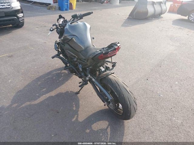 2025 KAWASAKI ZR900 S 3