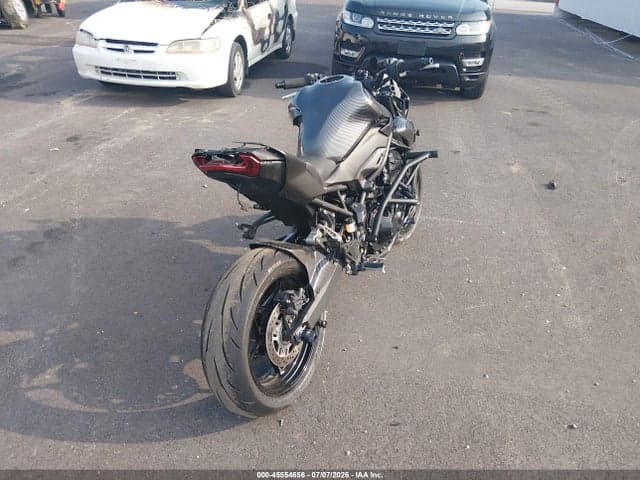 2025 KAWASAKI ZR900 S 4