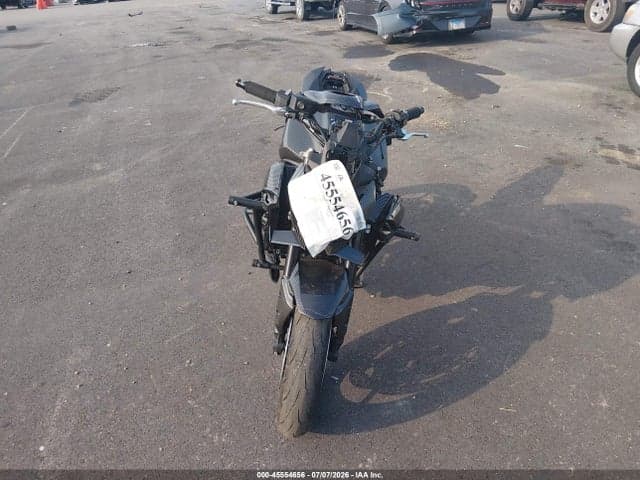 2025 KAWASAKI ZR900 S 5