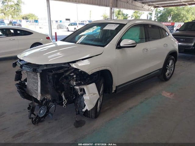 2021 MERCEDES-BENZ GLA 250 2