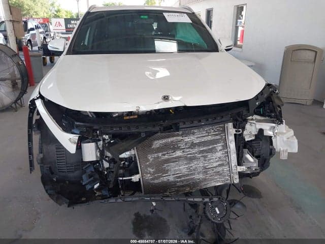 2021 MERCEDES-BENZ GLA 250 12
