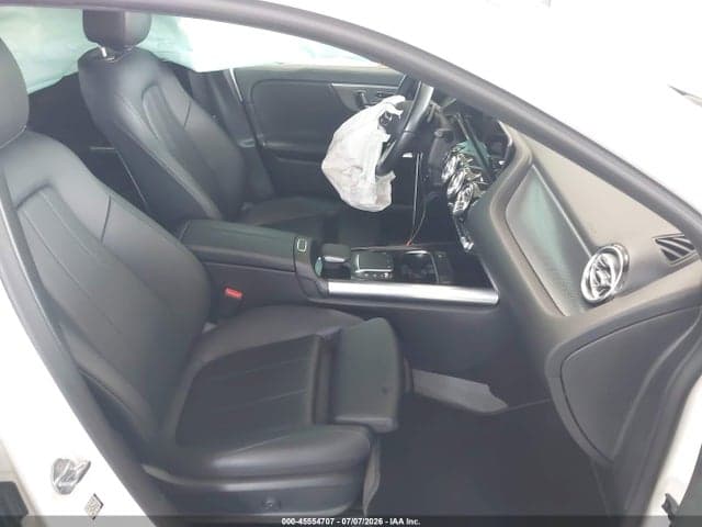 2021 MERCEDES-BENZ GLA 250 5