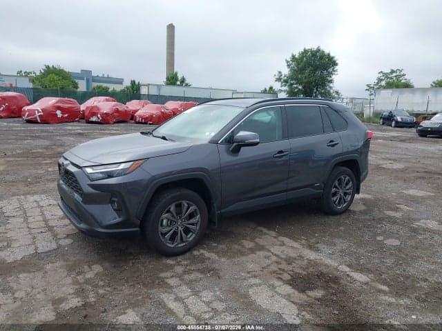 2025 TOYOTA RAV4 HYBRID XLE PREMIUM 2