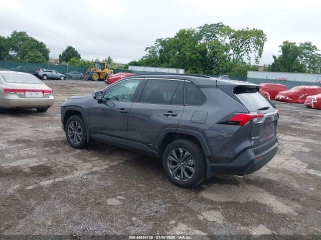 2025 TOYOTA RAV4 HYBRID XLE PREMIUM 3