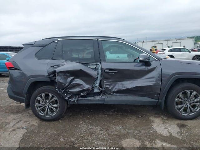 2025 TOYOTA RAV4 HYBRID XLE PREMIUM 6