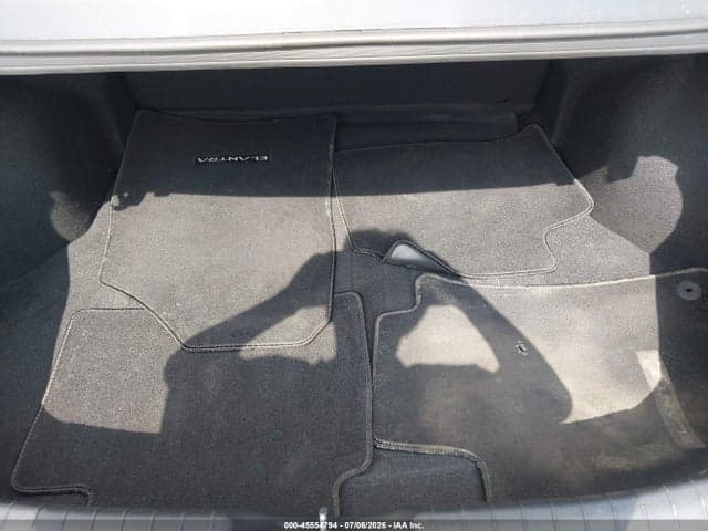 2021 HYUNDAI ELANTRA SE 12