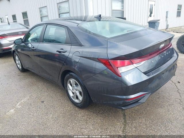 2021 HYUNDAI ELANTRA SE 3