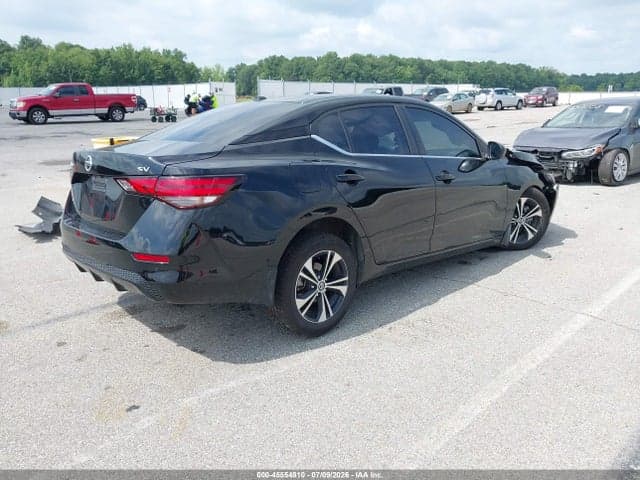 2022 NISSAN SENTRA SV XTRONIC CVT 4