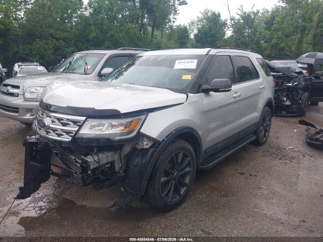 2018 FORD EXPLORER XLT 2