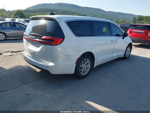 2024 CHRYSLER PACIFICA TOURING L 4