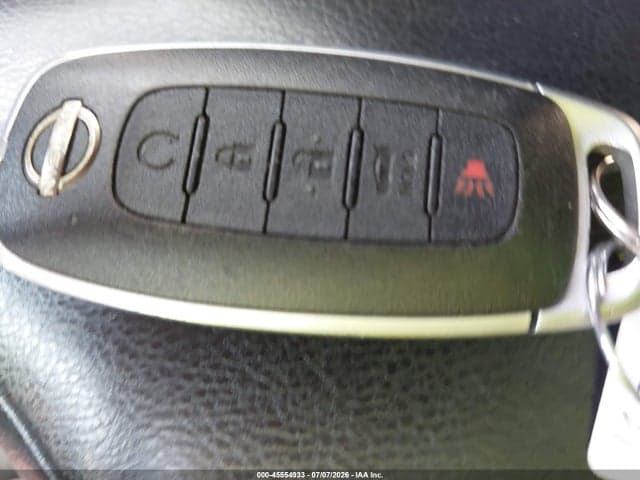 2024 NISSAN VERSA 1.6 SR 11