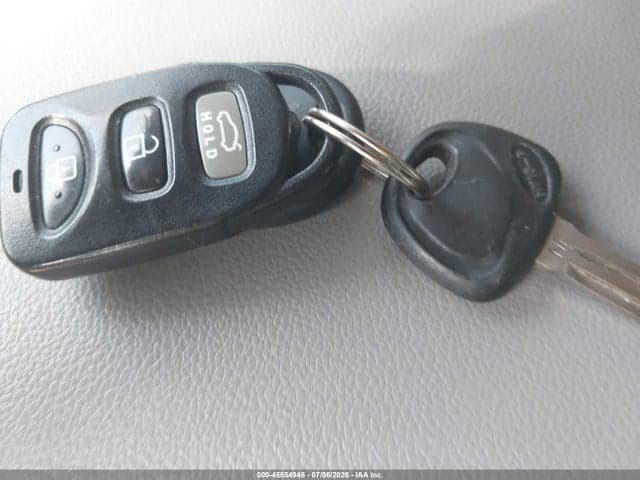 2017 HYUNDAI ELANTRA SE 11